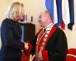 Full Professor Ante Uglešić, Rector of the University of Zadar, awarded with a gold medal of the Republic of Austria
