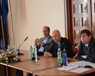 Održan okrugli stol ''Je li sve tako crno?''