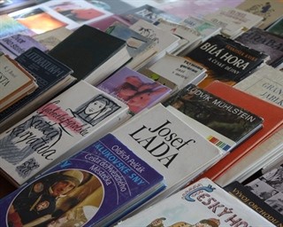 Južnomoravska regija donirala Slavističkoj knjižnici više od 100 knjiga na češkome jeziku