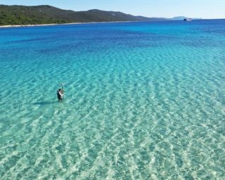 Predavanje Morane Bačić "Lažina ne laže – očuvanje plaže Sakarun"