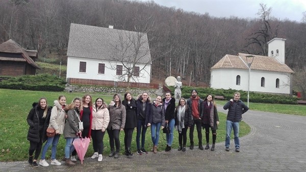 STUDENATI  U MEMORIJALNOM CENTRU NIKOLA TESLA