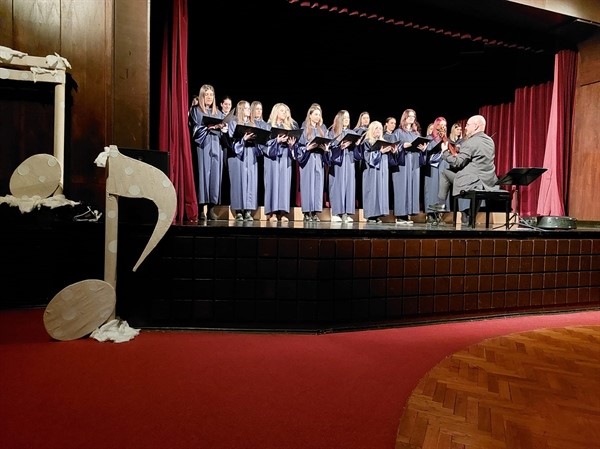 ODRŽAN BOŽIĆNI KONCERT U PUČKOM OTVORENOM UČILIŠTU
