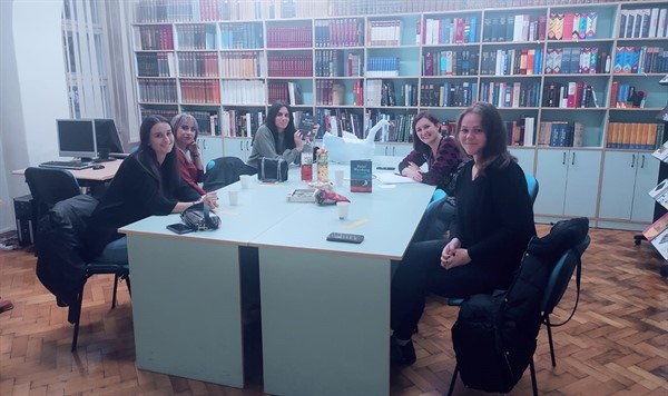 ČITATELJSKI KLUB ISKRA OBILJEŽAVA MJESEC HRVATSKE KNJIGE