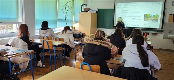 PREDSTAVLJANJE STUDIJSKOG PROGRAMA MATURANTIMA U OTOČCU