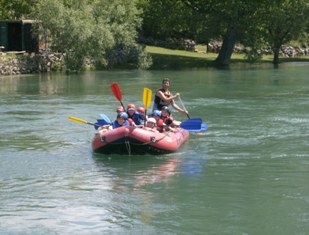 rafting1.jpg